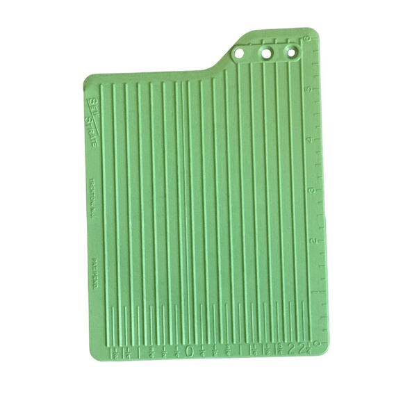 Dritz Sew Strate Green Plastic Sewing Guide VTG 1957 Instructions Pleats Darts - Picture 4 of 5